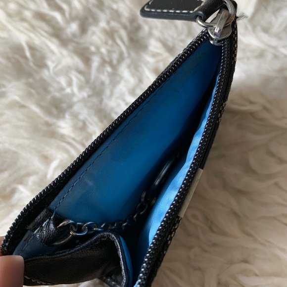 Coach - Key Case - Picture 4 of 4